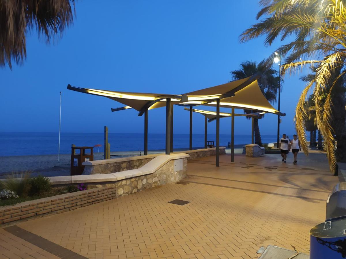 Apartamento Carvajal Beach Fuengirola Ngoại thất bức ảnh